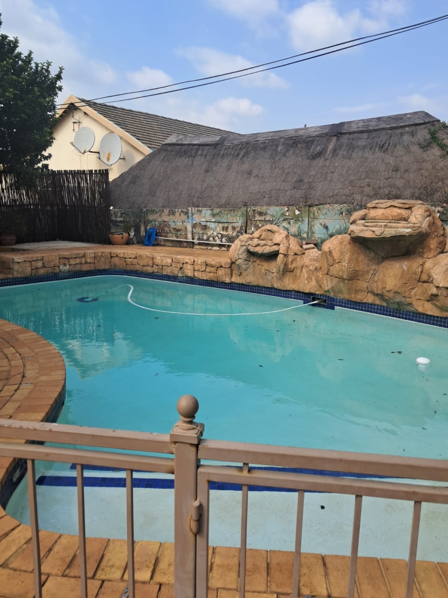 3 Bedroom Property for Sale in Randhart Gauteng