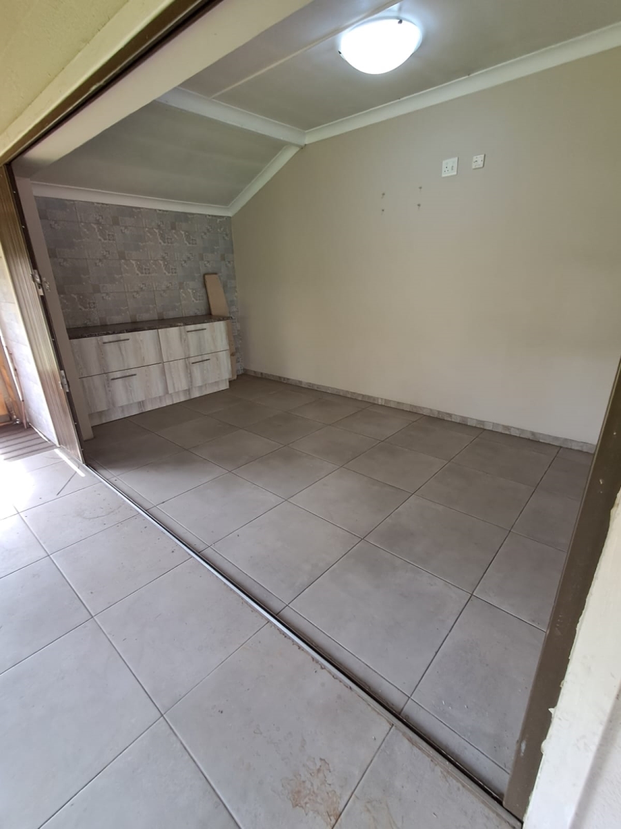 3 Bedroom Property for Sale in Randhart Gauteng