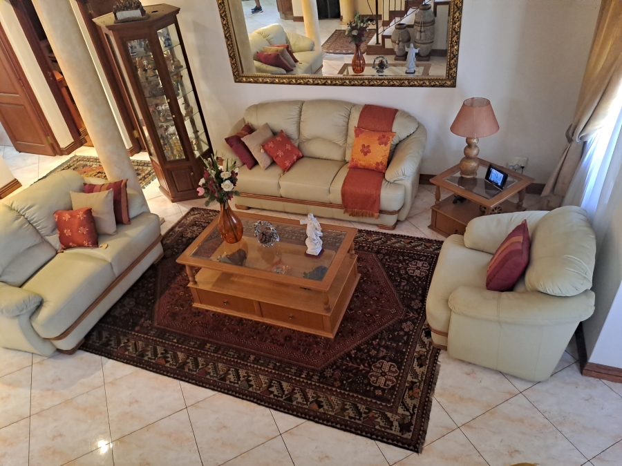 4 Bedroom Property for Sale in Linmeyer Gauteng