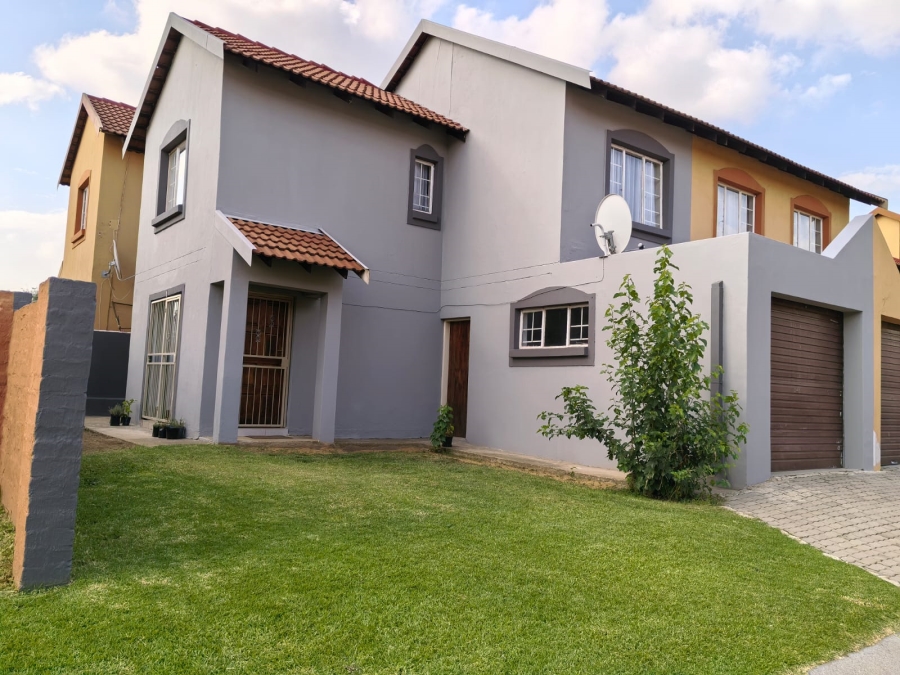 2 Bedroom Property for Sale in Bergsig Gauteng