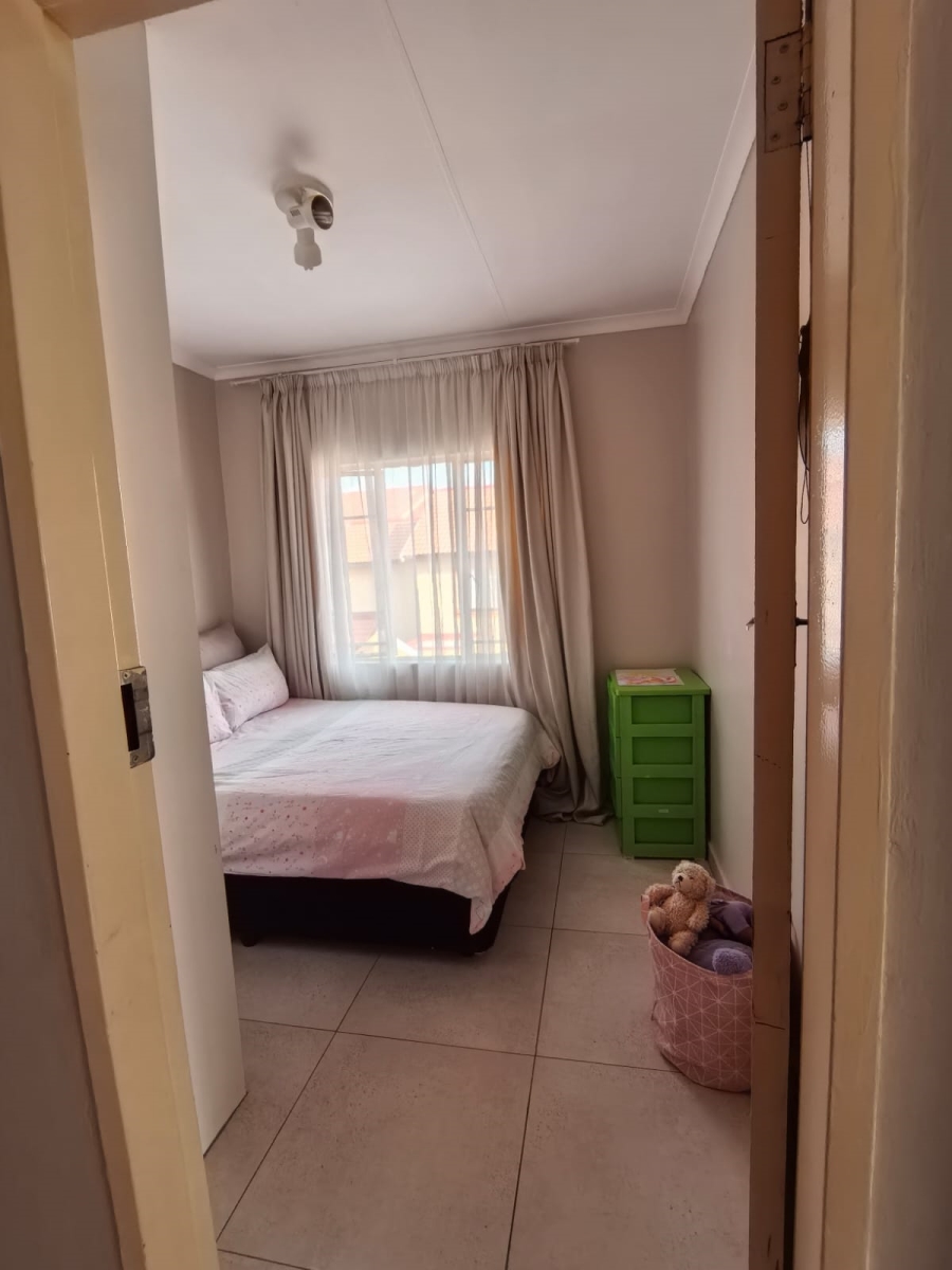 2 Bedroom Property for Sale in Bergsig Gauteng