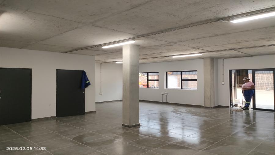 To Let commercial Property for Rent in North Riding Gauteng