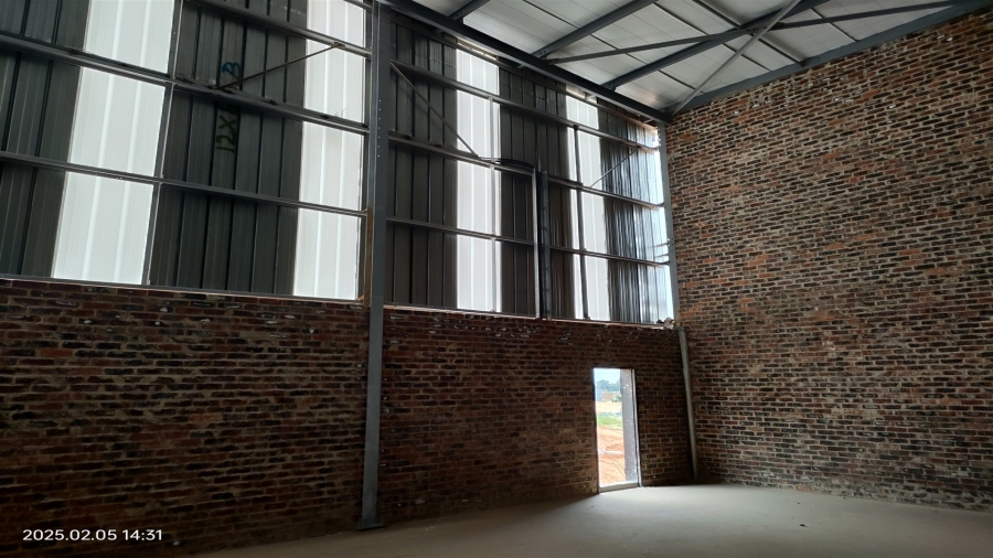 To Let commercial Property for Rent in North Riding Gauteng