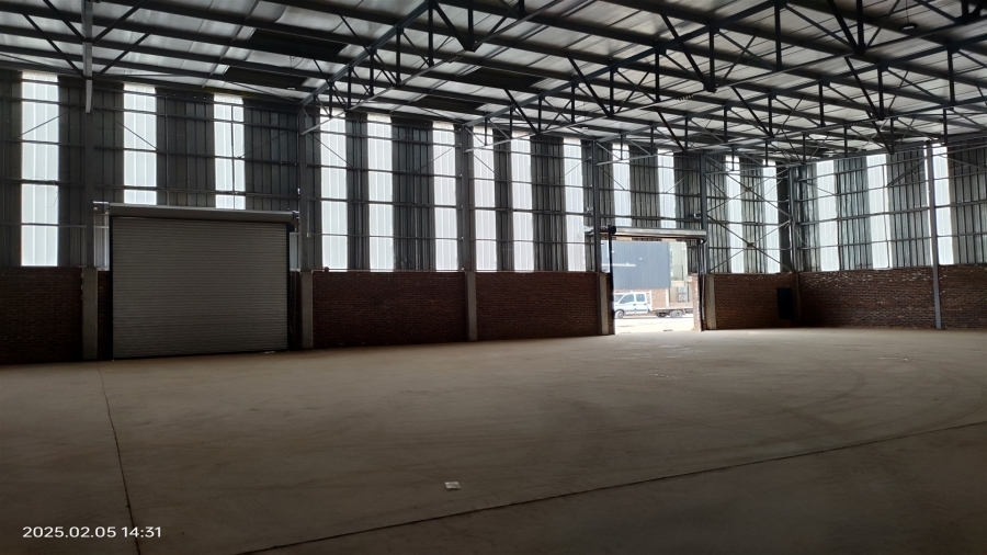 To Let commercial Property for Rent in North Riding Gauteng