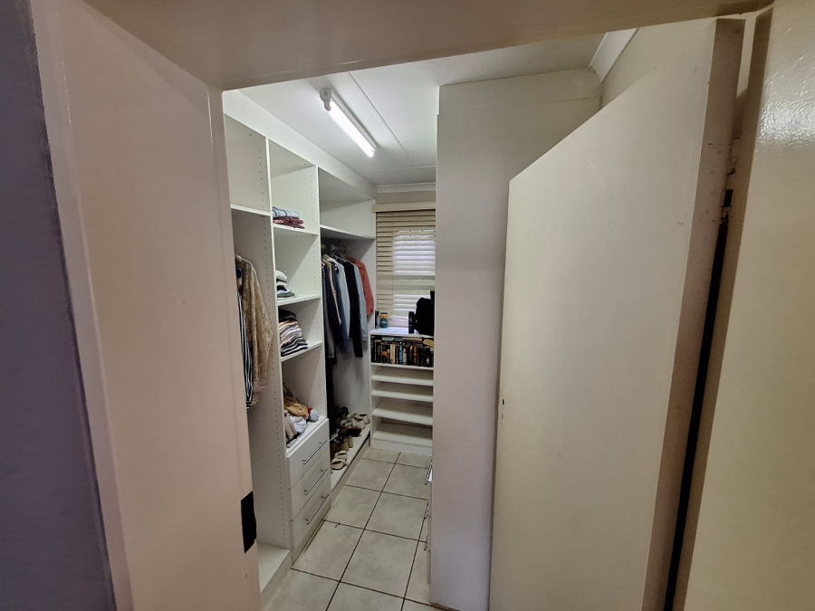 3 Bedroom Property for Sale in Valhalla Gauteng