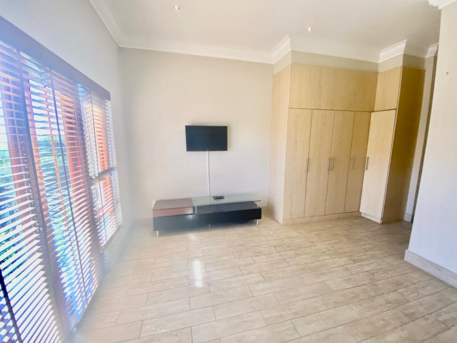 To Let 2 Bedroom Property for Rent in Morningside Gauteng