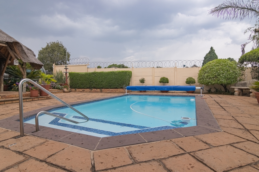 3 Bedroom Property for Sale in Groblerpark Gauteng