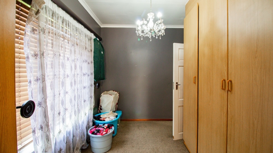 4 Bedroom Property for Sale in Atlasville Gauteng