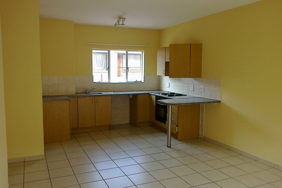 To Let 2 Bedroom Property for Rent in Meredale Gauteng