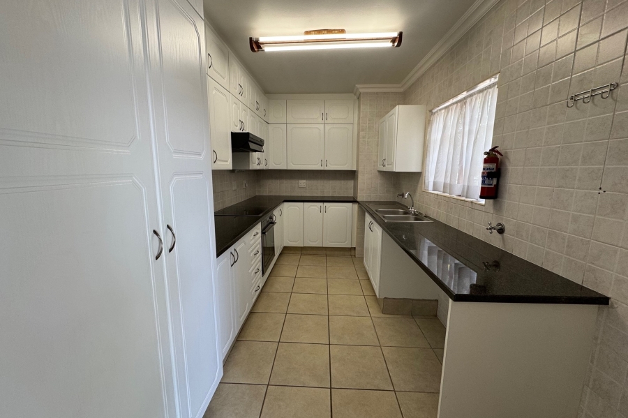 3 Bedroom Property for Sale in Equestria Gauteng