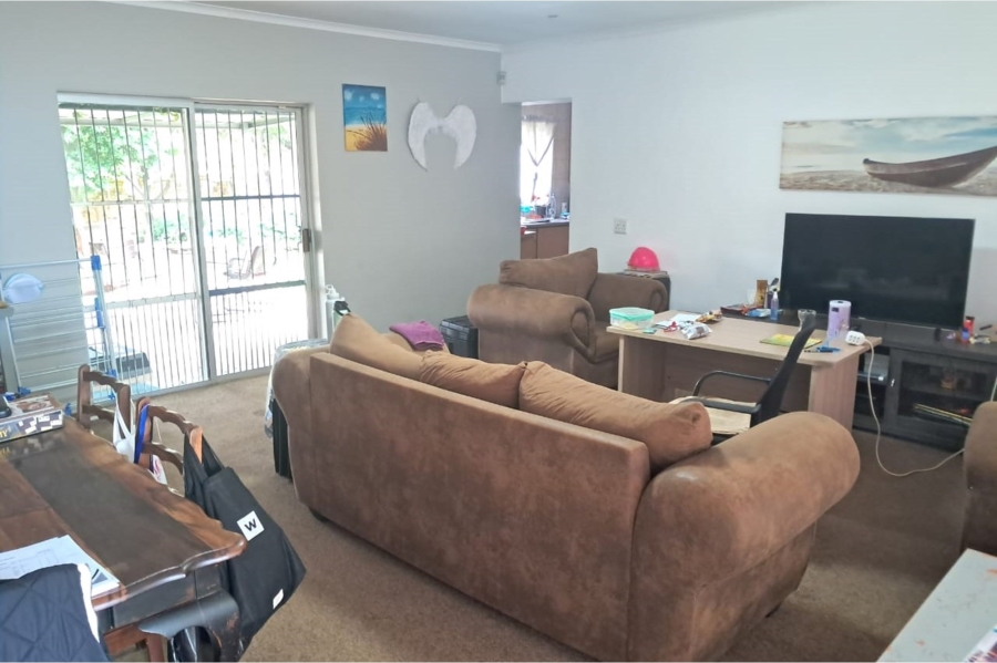 6 Bedroom Property for Sale in Lyttelton Manor Gauteng