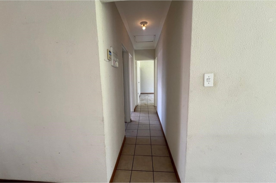 To Let 3 Bedroom Property for Rent in Northwold Gauteng