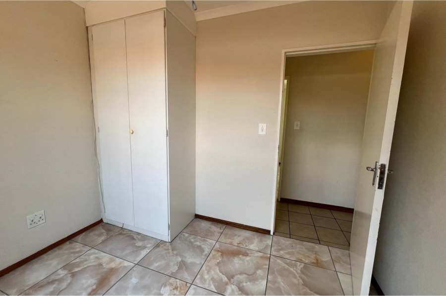 To Let 3 Bedroom Property for Rent in Northwold Gauteng