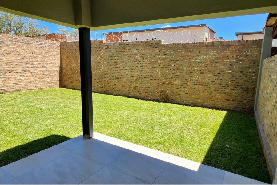 To Let 2 Bedroom Property for Rent in Carlswald Gauteng