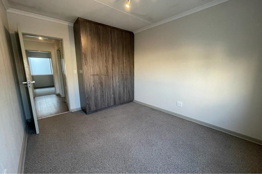 2 Bedroom Property for Sale in Beverley Gauteng