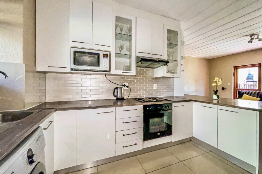 2 Bedroom Property for Sale in Sundowner Gauteng