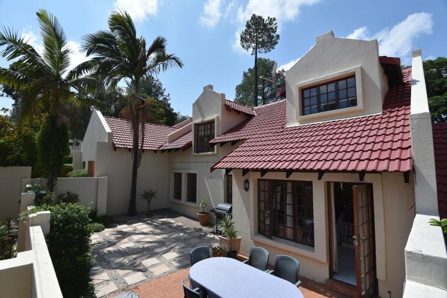 4 Bedroom Property for Sale in Bryanston Gauteng