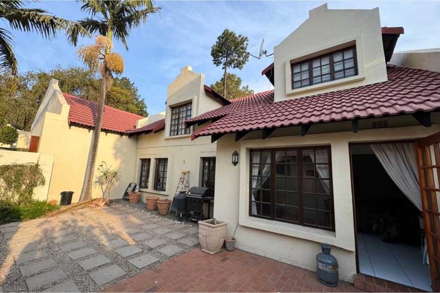 4 Bedroom Property for Sale in Bryanston Gauteng