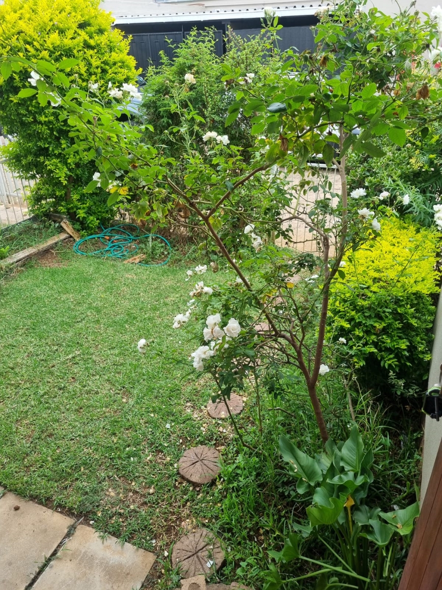 2 Bedroom Property for Sale in Kilner Park Gauteng