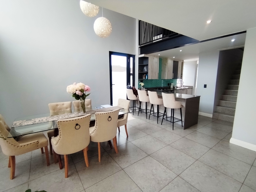 3 Bedroom Property for Sale in Edenvale Central Gauteng