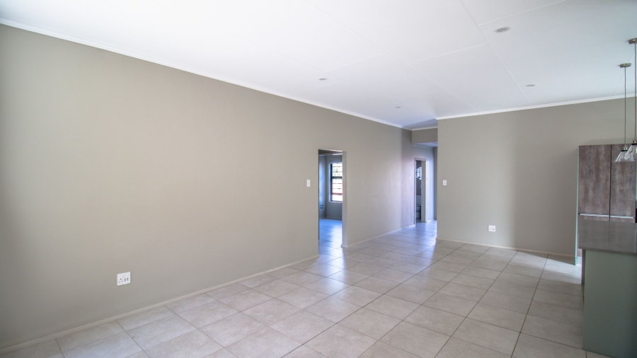 3 Bedroom Property for Sale in Vorna Valley Gauteng