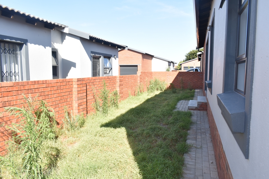 3 Bedroom Property for Sale in Amandasig Gauteng