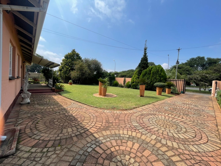 3 Bedroom Property for Sale in Witpoortjie Gauteng