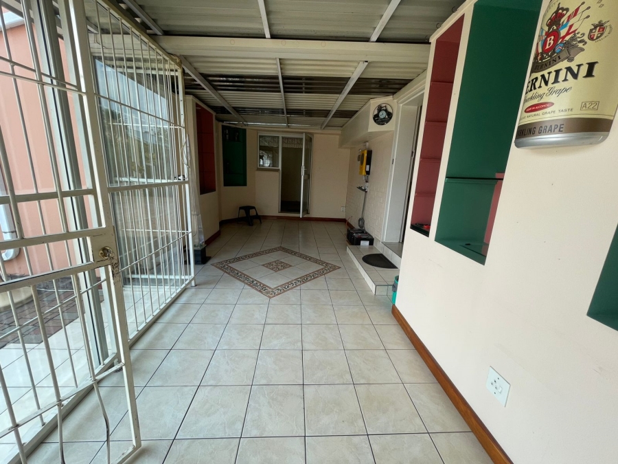 3 Bedroom Property for Sale in Witpoortjie Gauteng