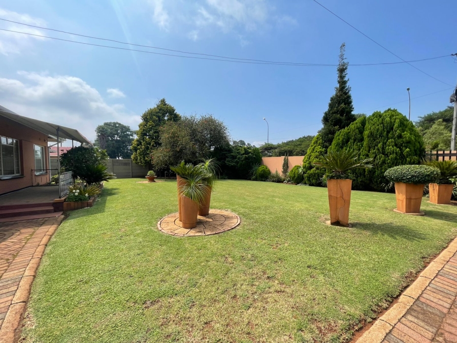 3 Bedroom Property for Sale in Witpoortjie Gauteng