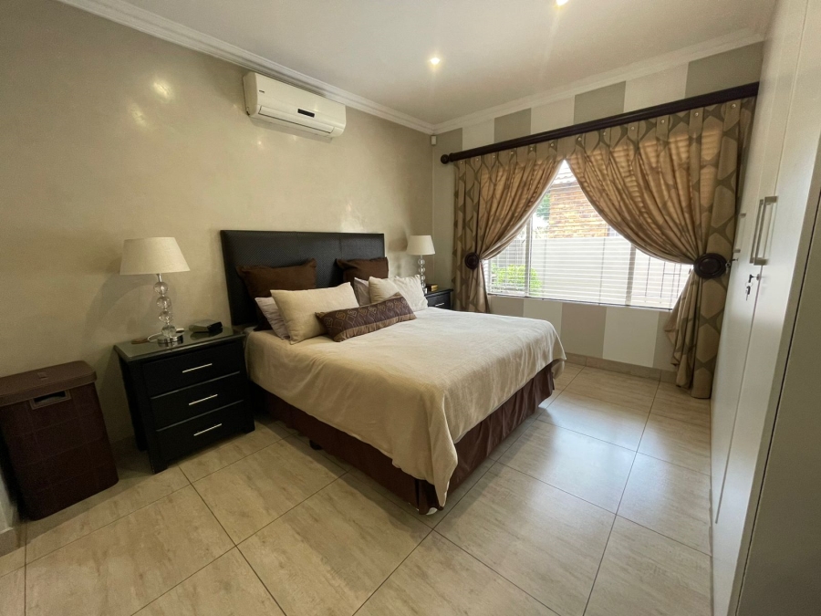 3 Bedroom Property for Sale in Radiokop Gauteng