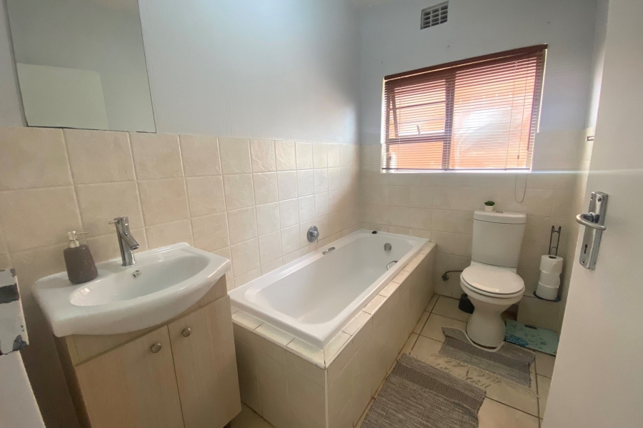 2 Bedroom Property for Sale in Randpark Ridge Gauteng