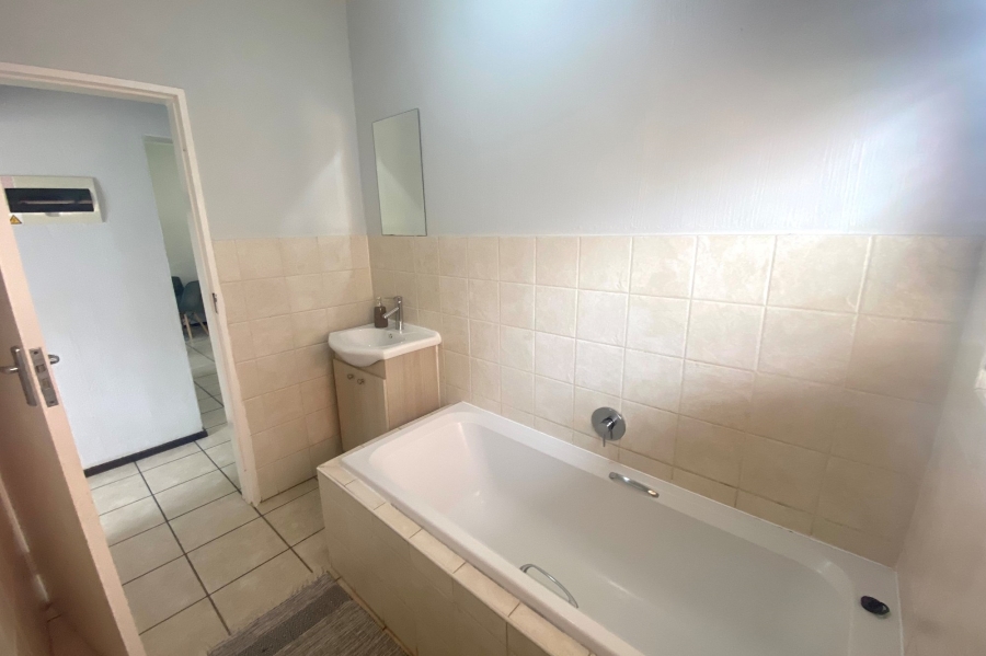 2 Bedroom Property for Sale in Randpark Ridge Gauteng