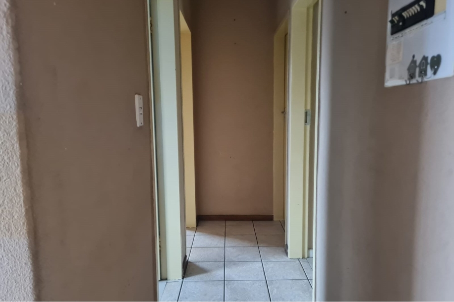 3 Bedroom Property for Sale in New Redruth Gauteng