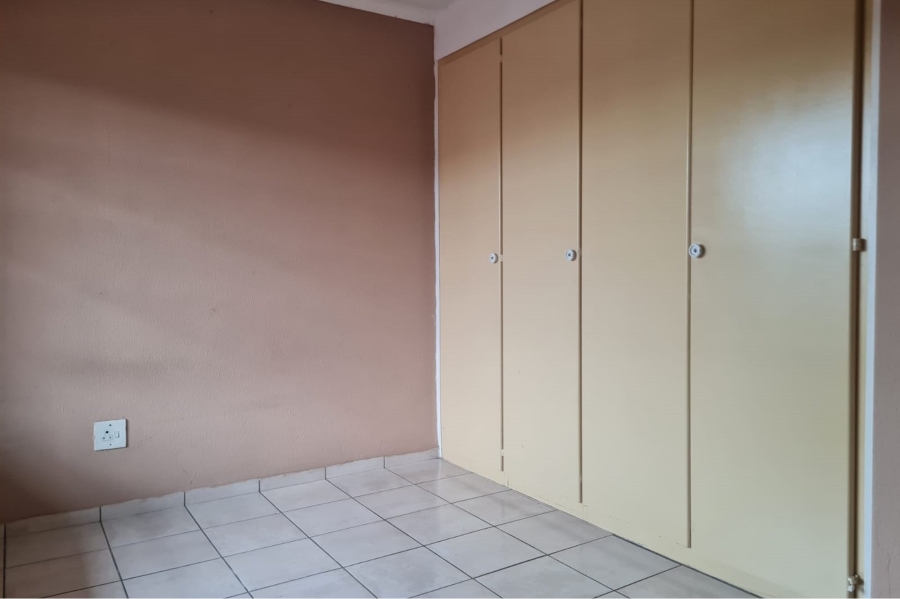 3 Bedroom Property for Sale in New Redruth Gauteng