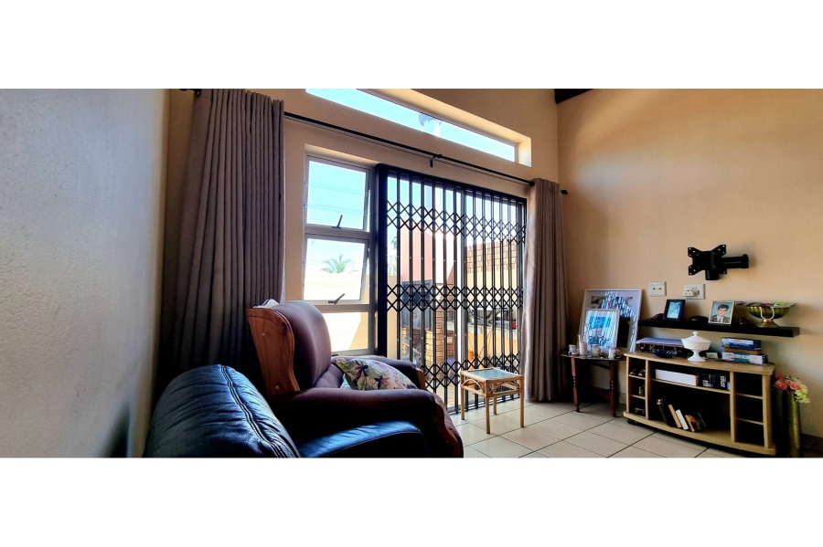 To Let 3 Bedroom Property for Rent in Glen Marais Gauteng