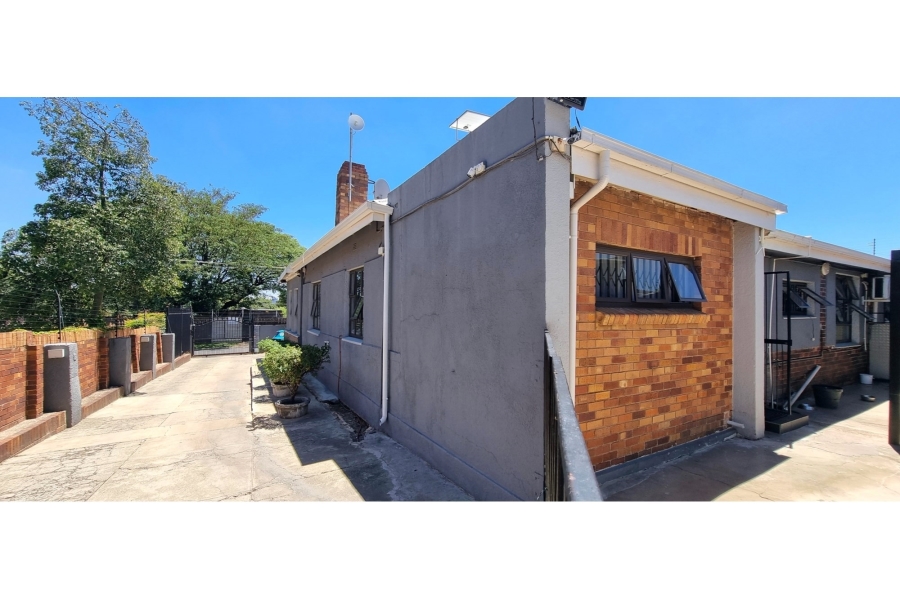 4 Bedroom Property for Sale in The Hill Gauteng