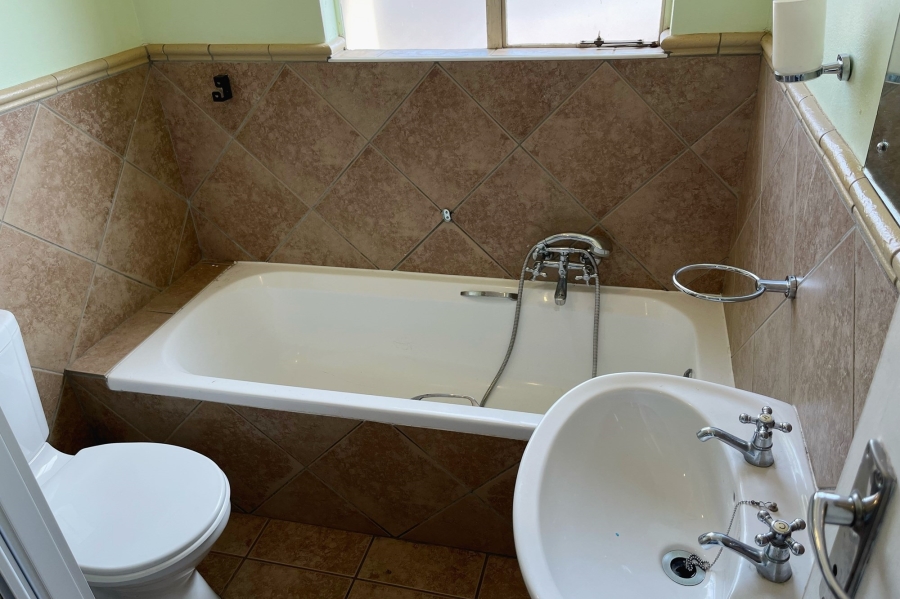 2 Bedroom Property for Sale in Bergbron Gauteng