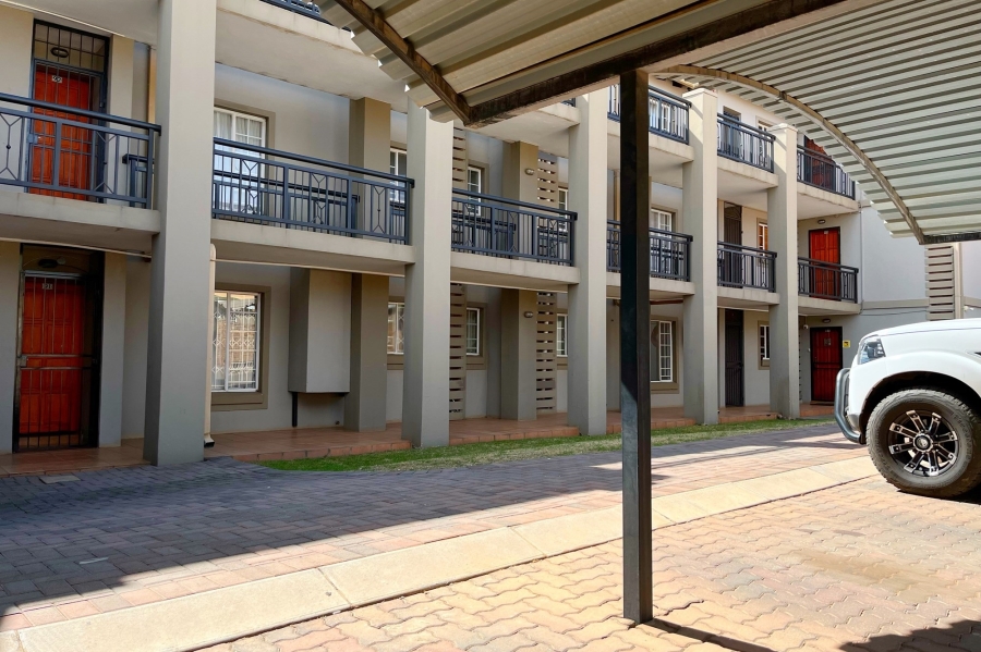 2 Bedroom Property for Sale in Bergbron Gauteng