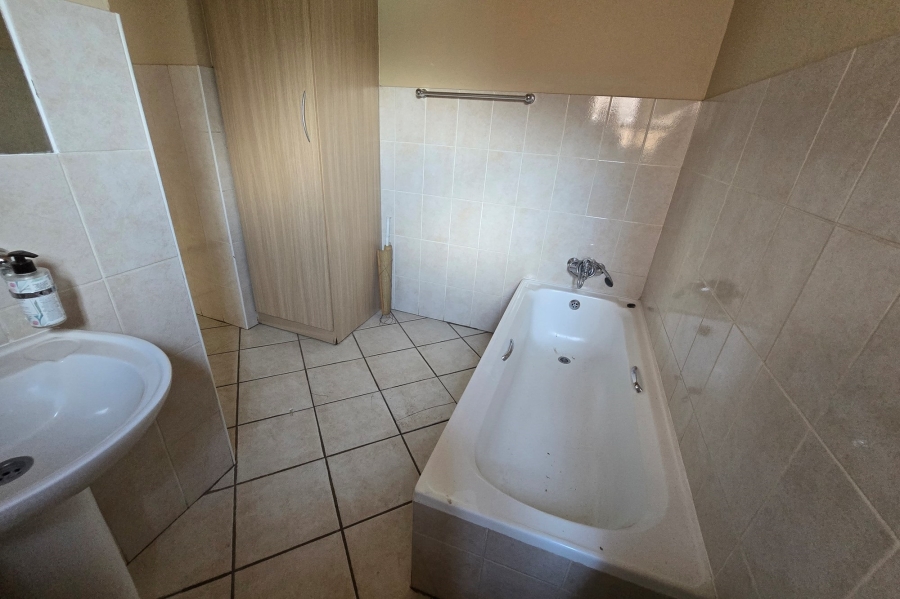 3 Bedroom Property for Sale in North Riding Gauteng