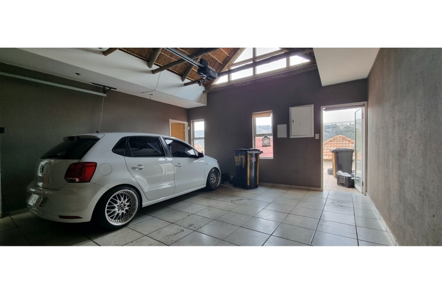 4 Bedroom Property for Sale in Glenvista Gauteng