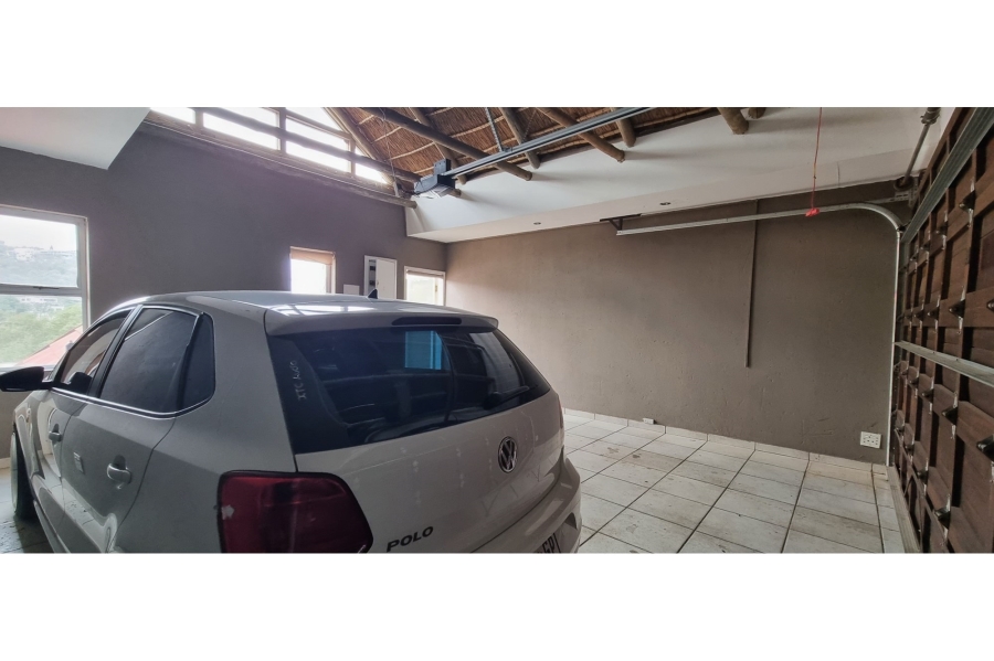 4 Bedroom Property for Sale in Glenvista Gauteng