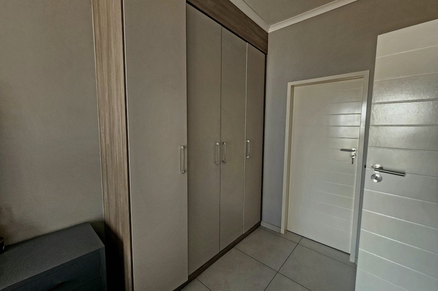 2 Bedroom Property for Sale in Midridge Park Gauteng