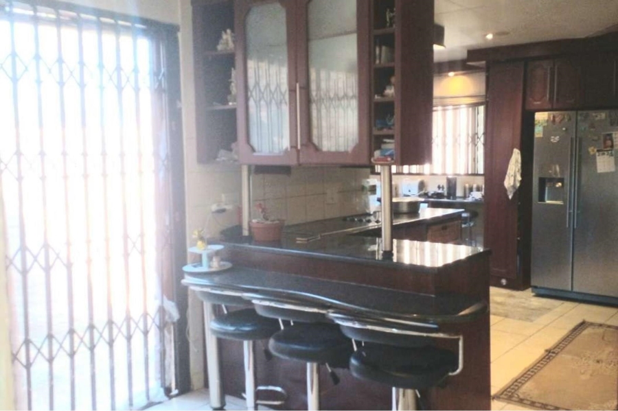 4 Bedroom Property for Sale in Bromhof Gauteng