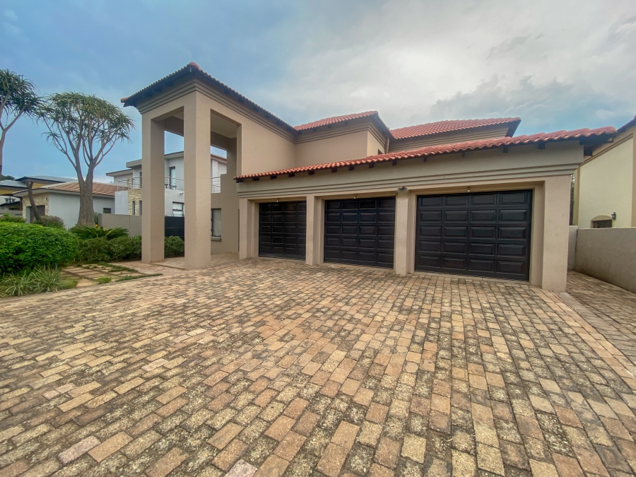 5 Bedroom Property for Sale in Willow Acres Gauteng