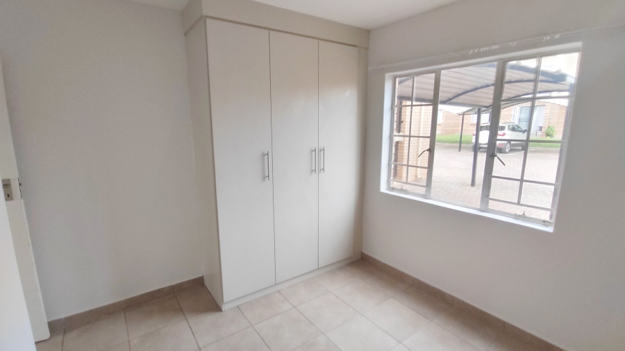 2 Bedroom Property for Sale in Montana Gauteng