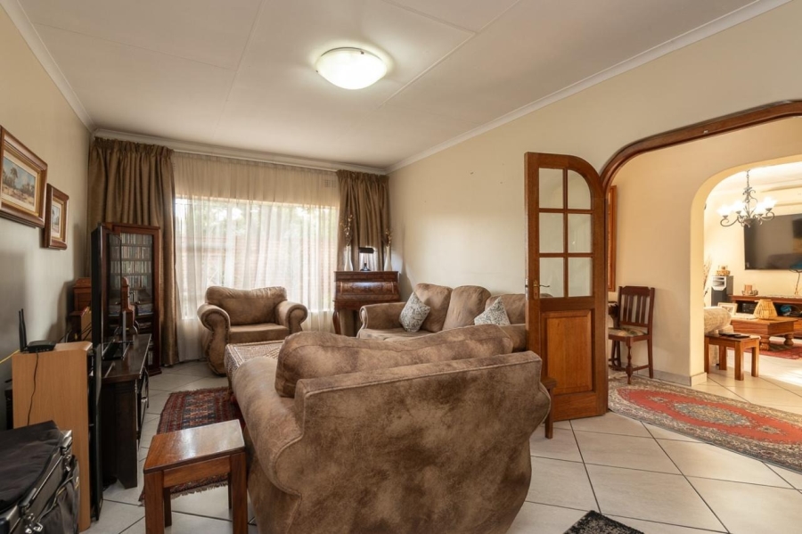 6 Bedroom Property for Sale in Randhart Gauteng