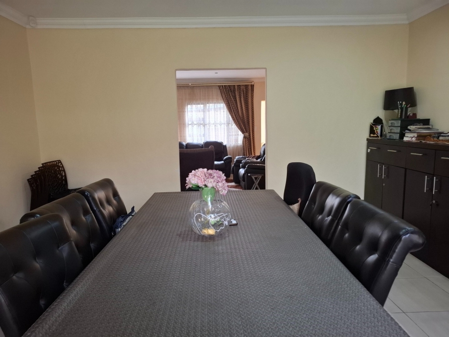 4 Bedroom Property for Sale in Rynsoord Gauteng