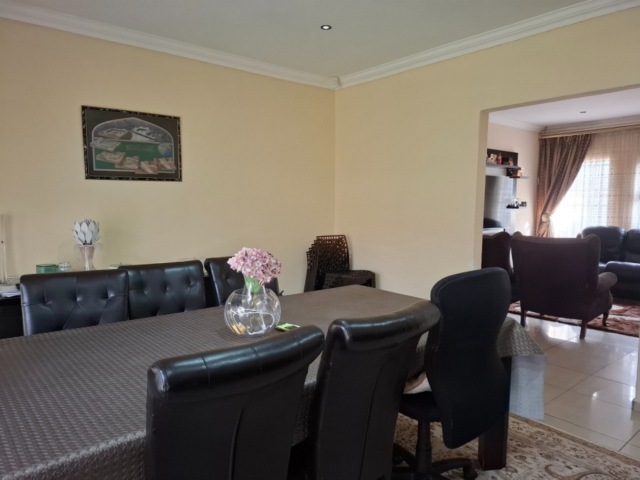 4 Bedroom Property for Sale in Rynsoord Gauteng