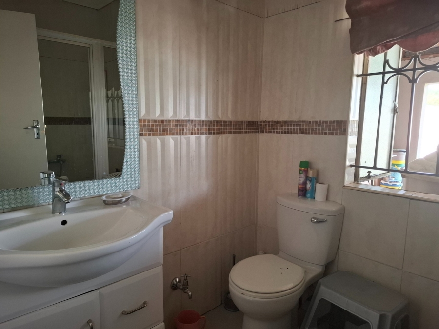 4 Bedroom Property for Sale in Rynsoord Gauteng