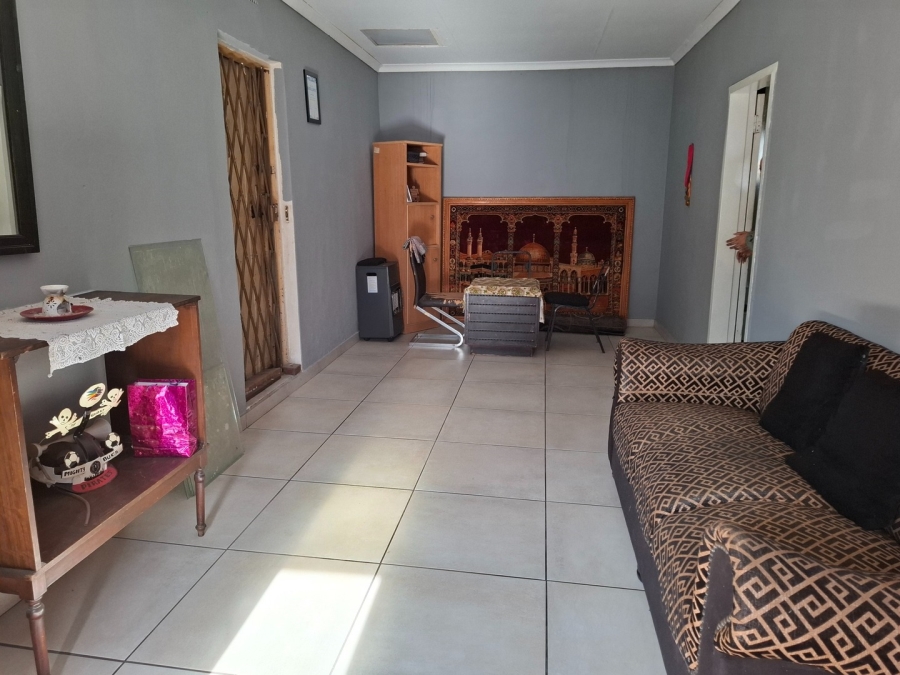 4 Bedroom Property for Sale in Rynsoord Gauteng